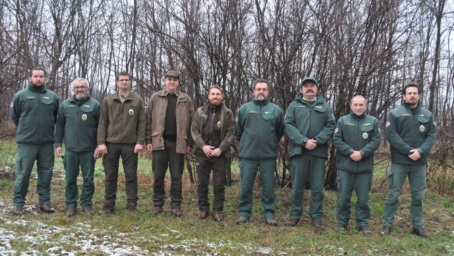 34. kép A Dél-Borsodi Tájegységi természetvédelmi őrei és hivatásos vadászai.jpg